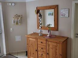 Lighthouse View Modern Retreat