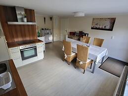 Lighthouse View Modern Retreat