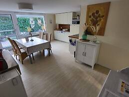 Lighthouse View Modern Retreat