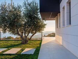 Holiday Home in Koromacno With Views and Wellness