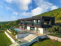 Holiday Home in Koromacno With Views and Wellness