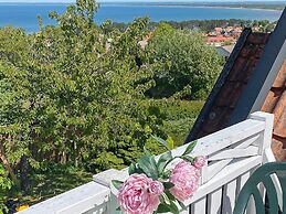 Coastal Getaway With View in Bastad