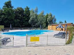 Sunshine Comfortable Holiday Residence