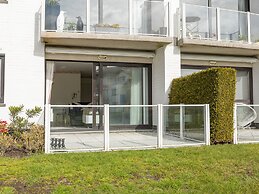 Spacious Apartment With Terrace