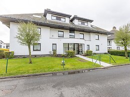 Spacious Apartment With Terrace