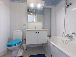 Spacious Apartment With Terrace