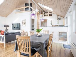 6 Person Holiday Home in Tarm