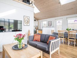 6 Person Holiday Home in Tarm