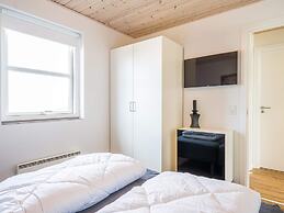 6 Person Holiday Home in Tarm