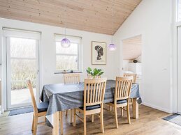 6 Person Holiday Home in Tarm