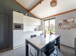 Charming Dune House Near Koksijde