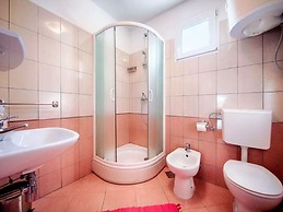 Apartments Bruna Lastovo-standard One Bedroom Apartment With Balcony a