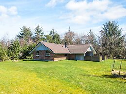 Charming Family Retreat-by Traum