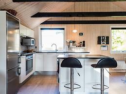 Charming Family Retreat-by Traum