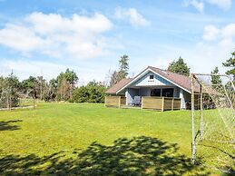 Charming Family Retreat-by Traum