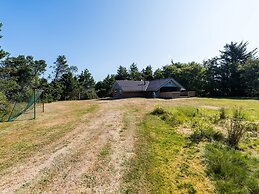 Charming Family Retreat-by Traum