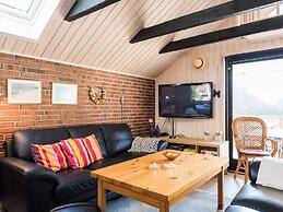 Charming Family Retreat-by Traum