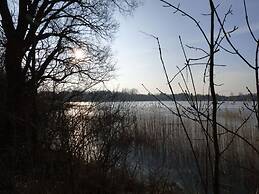 Holiday House by the Lake