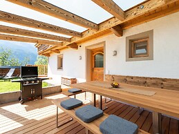 Renovated Farmhouse Stoanerbauer With View