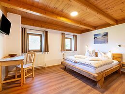 Renovated Farmhouse Stoanerbauer With View