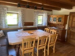 Renovated Farmhouse Stoanerbauer With View