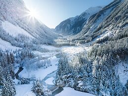 Renovated Farmhouse Stoanerbauer With View