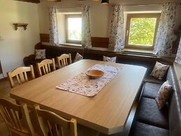 Renovated Farmhouse Stoanerbauer With View