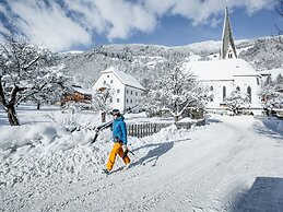 Renovated Farmhouse Stoanerbauer With View
