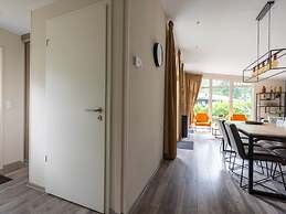 Beautiful Chalet With a Fireplace in a Wooded Area