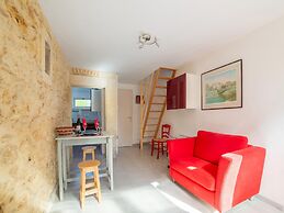 Spacious Holiday Home With Private Pool