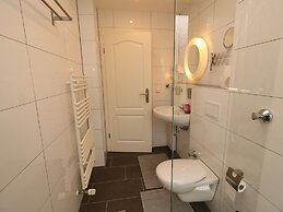 Central Apartment Near the Trade Fair