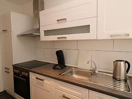 Central Apartment Near the Trade Fair