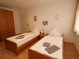 Central Apartment Near the Trade Fair