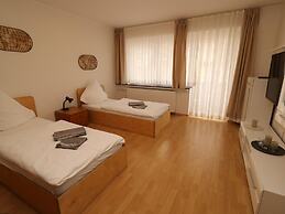 Central Apartment Near the Trade Fair