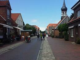 Little Seagull Modern Retreat