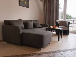 Little Seagull Modern Retreat