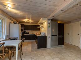 Charming Beach Villa With Thatched Roof