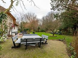 Charming Beach Villa With Thatched Roof