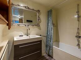 Charming Beach Villa With Thatched Roof