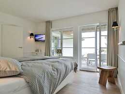 House by the sea Comfortable Holiday Residence