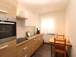 Apartment in Essen With Terrace