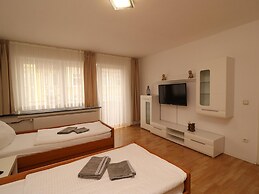 Apartment in Essen With Terrace