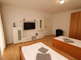 Apartment in Essen With Terrace