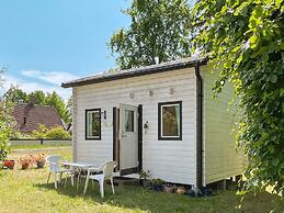 Peaceful Beachside Cottage in Skane