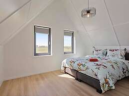 Holiday Home in Scherpenisse With Terrace