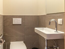 Stylish Apartment With Sauna, ski Area at 600 m