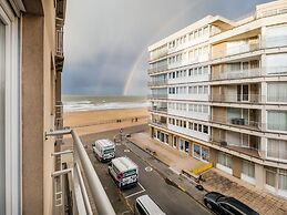 Apartment in Koksijde for 6 Person