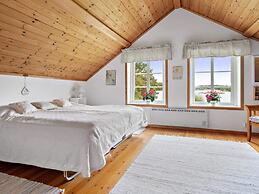 6 Person Holiday Home in Stromstad-by Traum