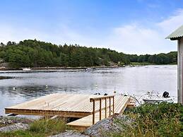 6 Person Holiday Home in Stromstad-by Traum