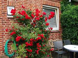 Nordic Huis Modern Retreat